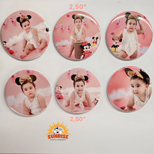 Custom Round Photo Magnet 2,50" (Set of 9)